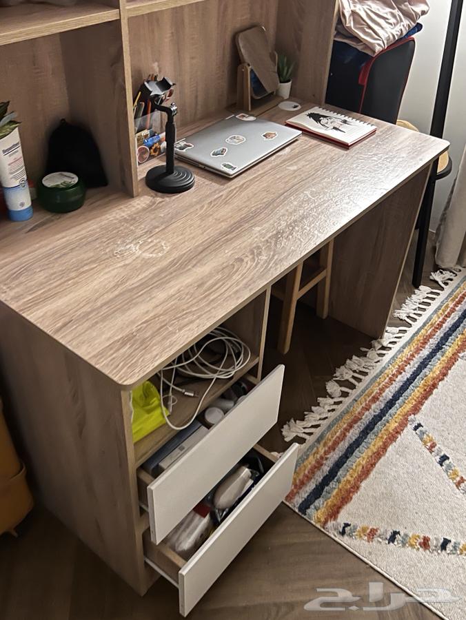 مكتب مستعمل للبيع64495050088961111