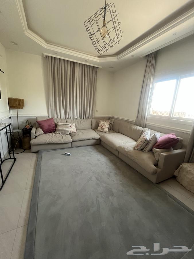 كنب من هوم سنتر للبيع64497331323139111