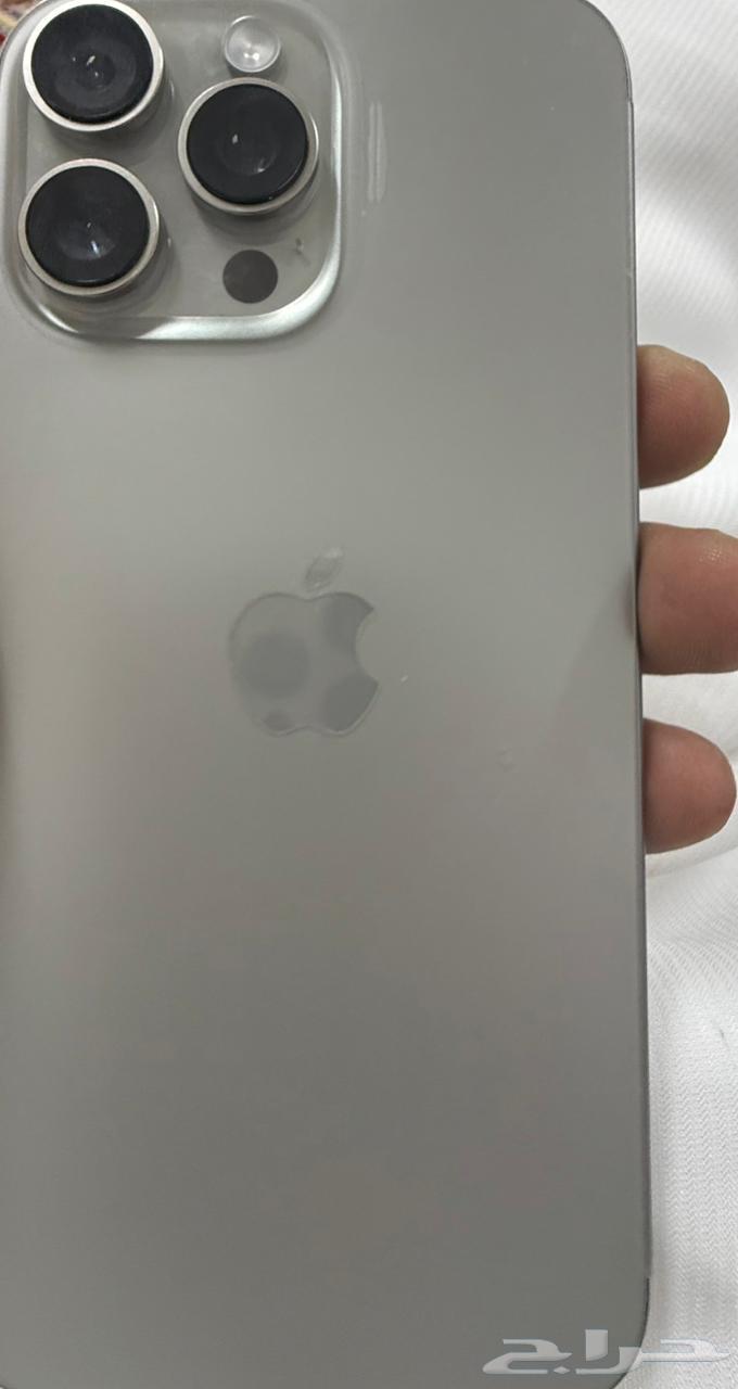 iPhone 16 Pro Max less than ten charging cycles almost new64498522600578110