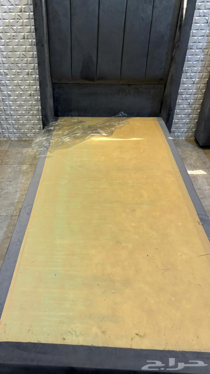 ثلاث سراير للبيع شبه جديدة نفر64495803234307112