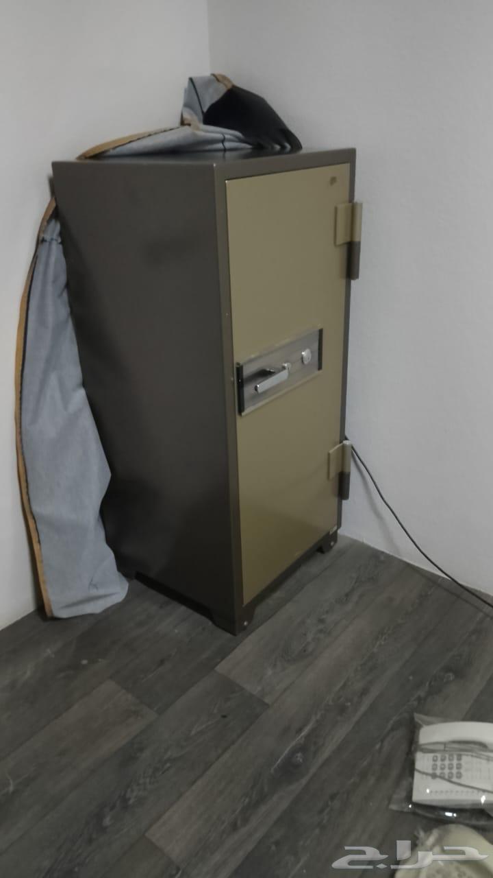 خزنة للبيع64500727641475111