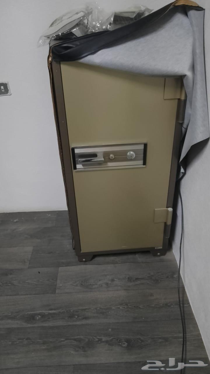 خزنة للبيع64500727641475113