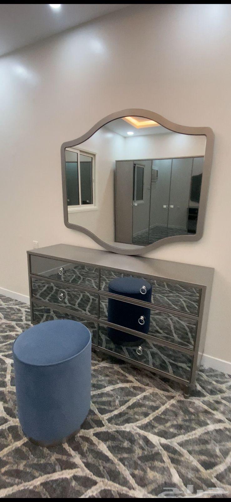 7-piece bedroom set, dressing mirror, bed mattress64500616281859113