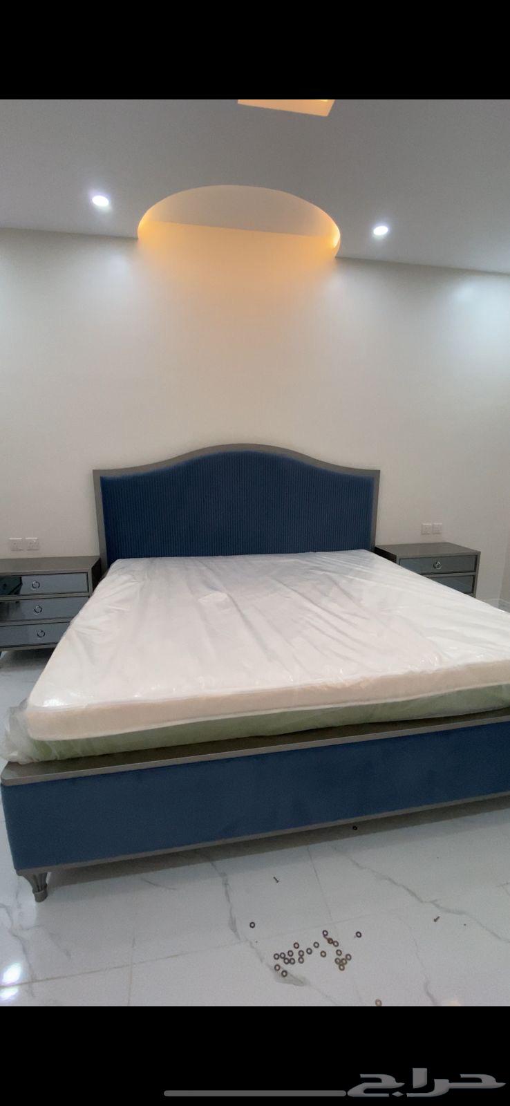 7-piece bedroom set, dressing mirror, bed mattress64500616281859110