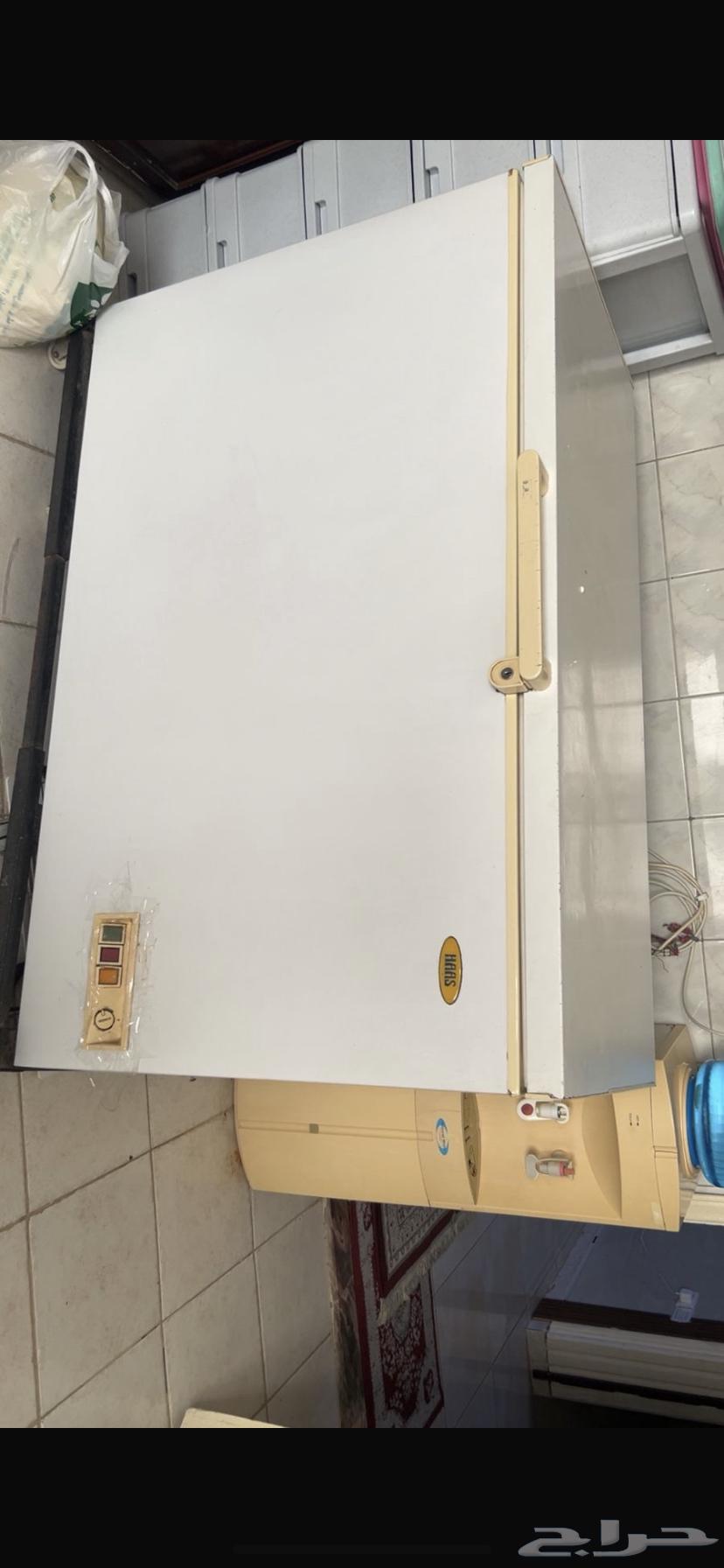 للبيع فريزة وكنب64502282229378111