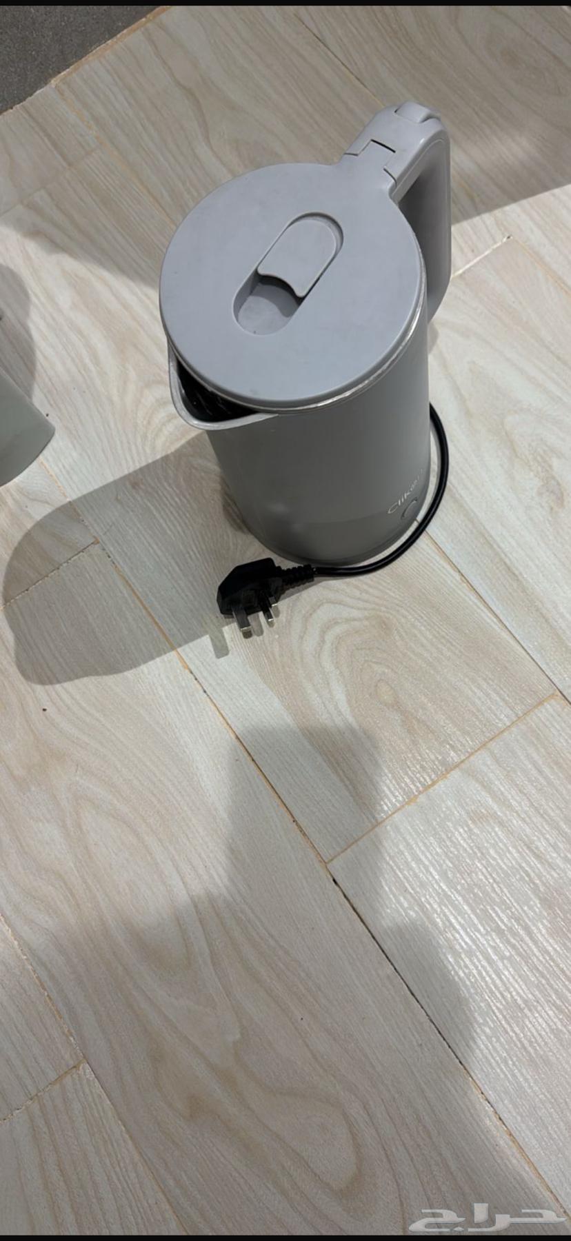 Selling a mixer, kettle, and chicken roasting pot64495132209025111