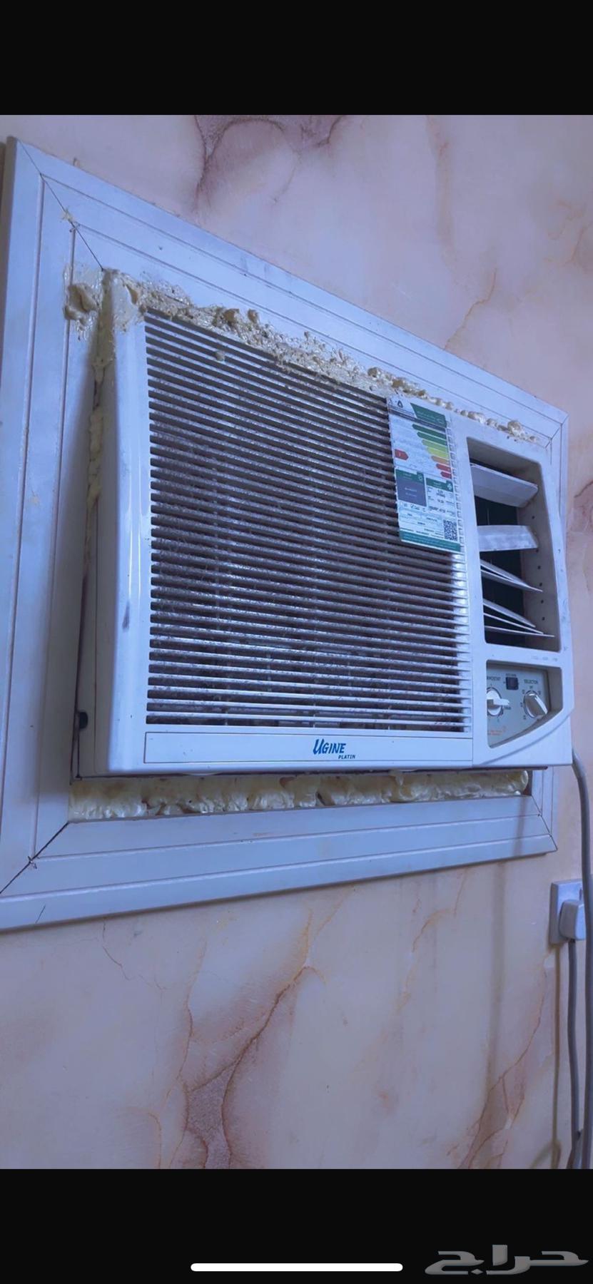 Excellent air conditioners. Cold, functional, and under warranty. I won't accept less than 400.64502748511874111