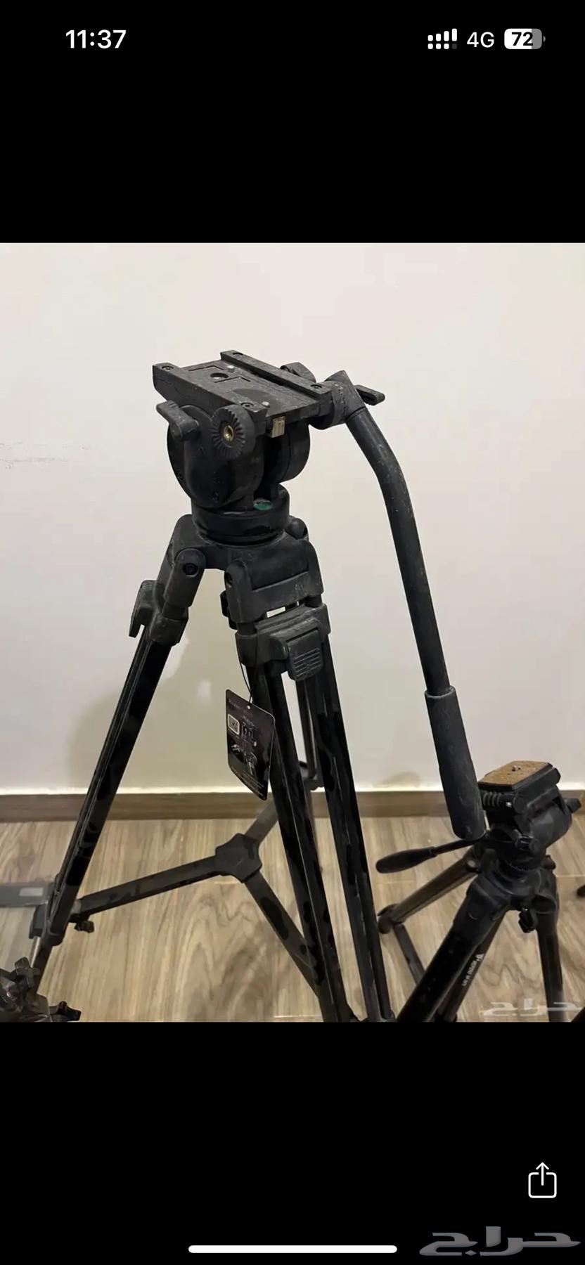 Camera and Lighting Studio Stands Quantity and Miscellaneous Items64497290082306111