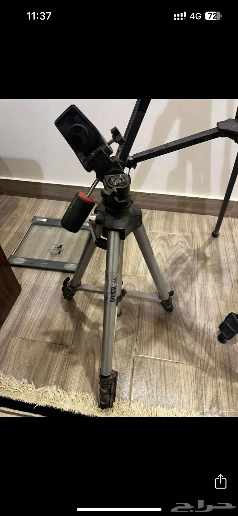 Camera and Lighting Studio Stands Quantity and Miscellaneous Items64497290082306110