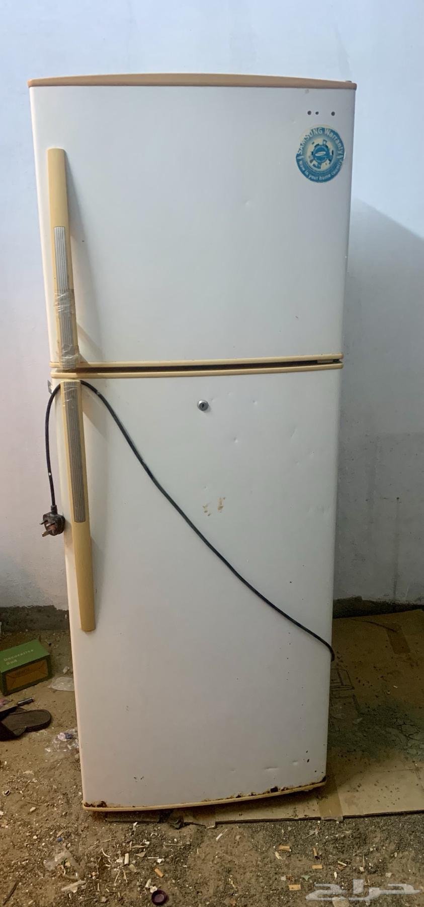 للبيع ثلاجة على الشرط64496626493186110