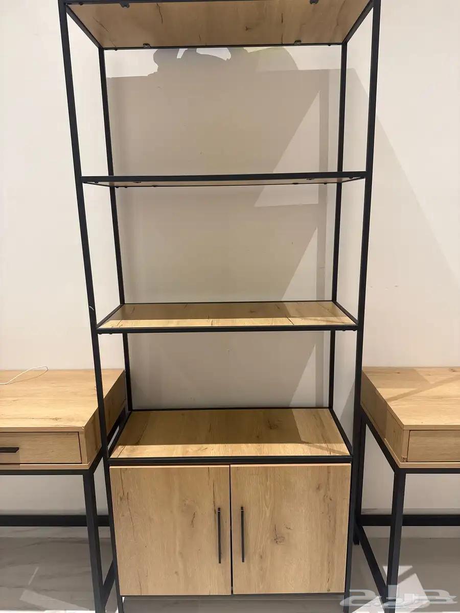 Clean library and two tables64497606585218110