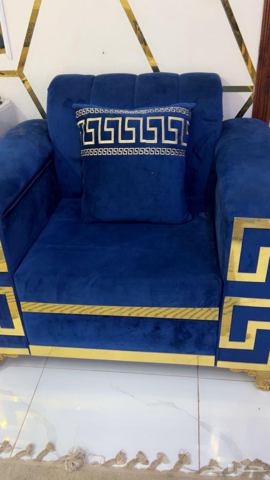 Sofa64497276300418111