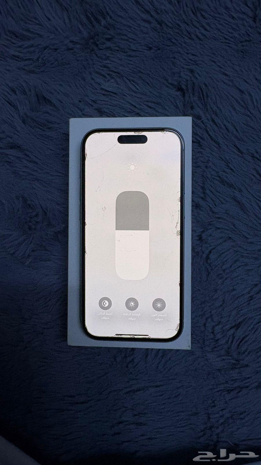 iPhone 15 Regular64496037110531112