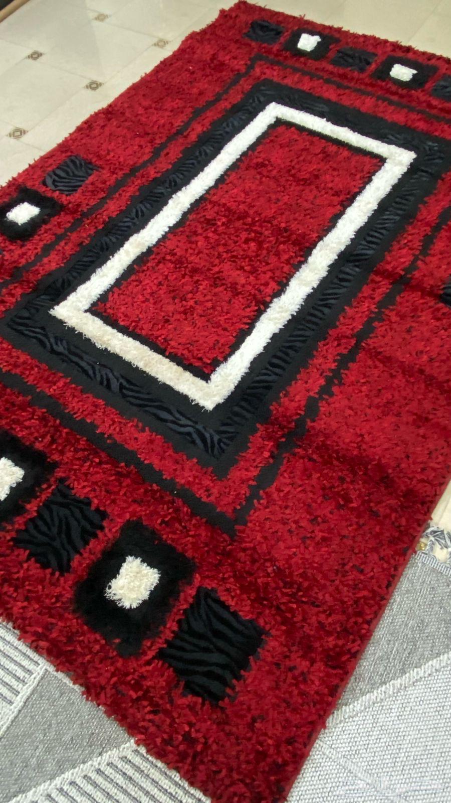 Lightly used carpet 2x364498495102081110