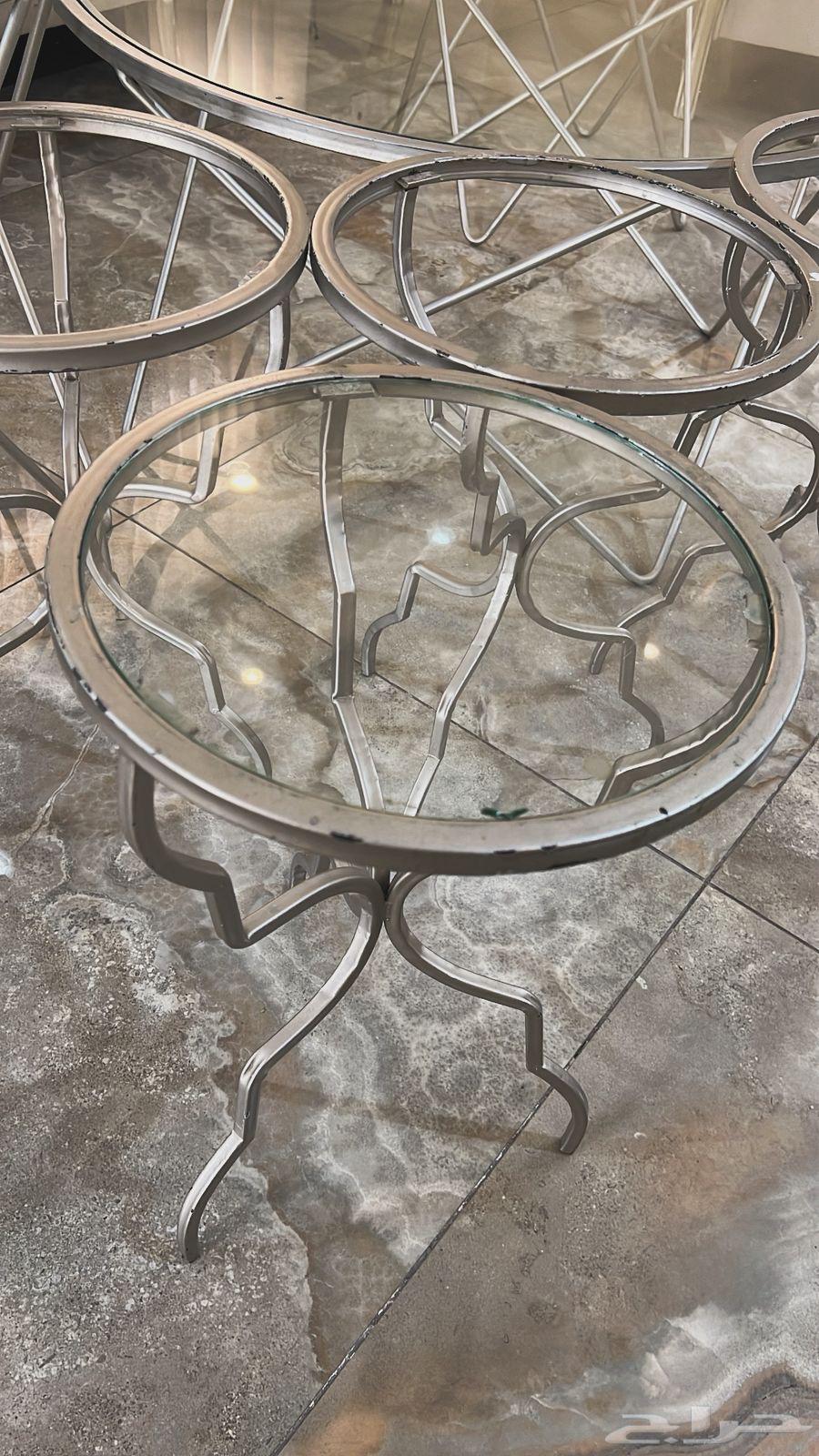 Selling tables64500284671747113