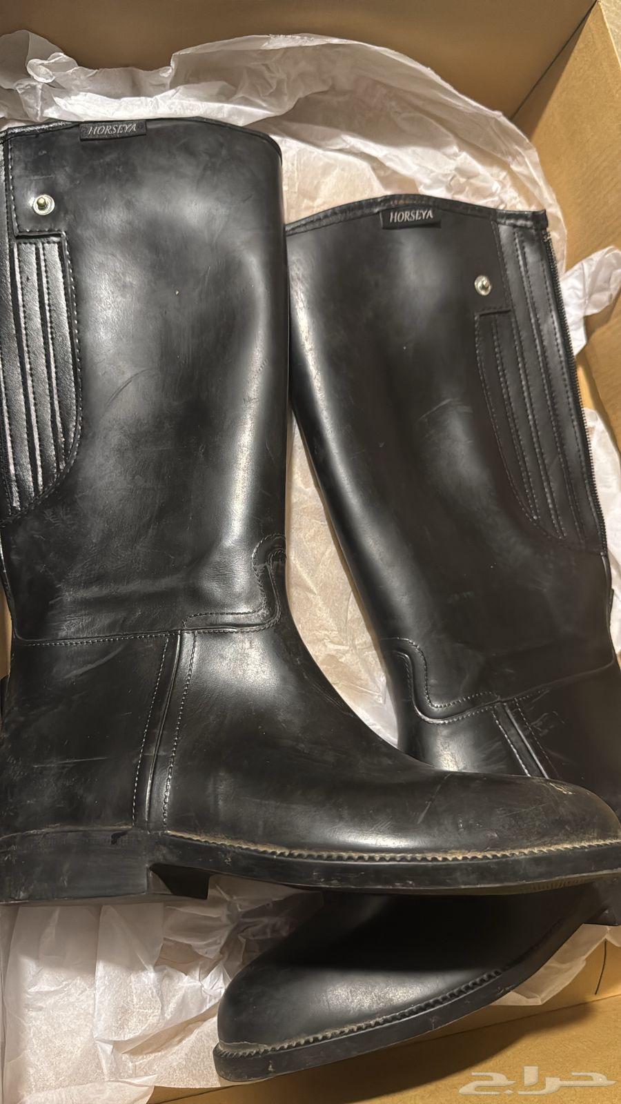 خوذة الفروسيه مع البوت64500783651331110