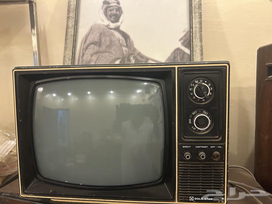 مجموعة تلفزيونات للبيع64496654211331112