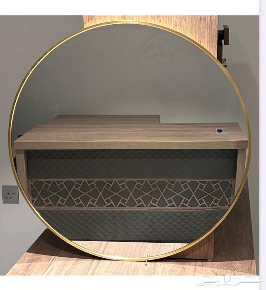 Mirror Details64500463261187114