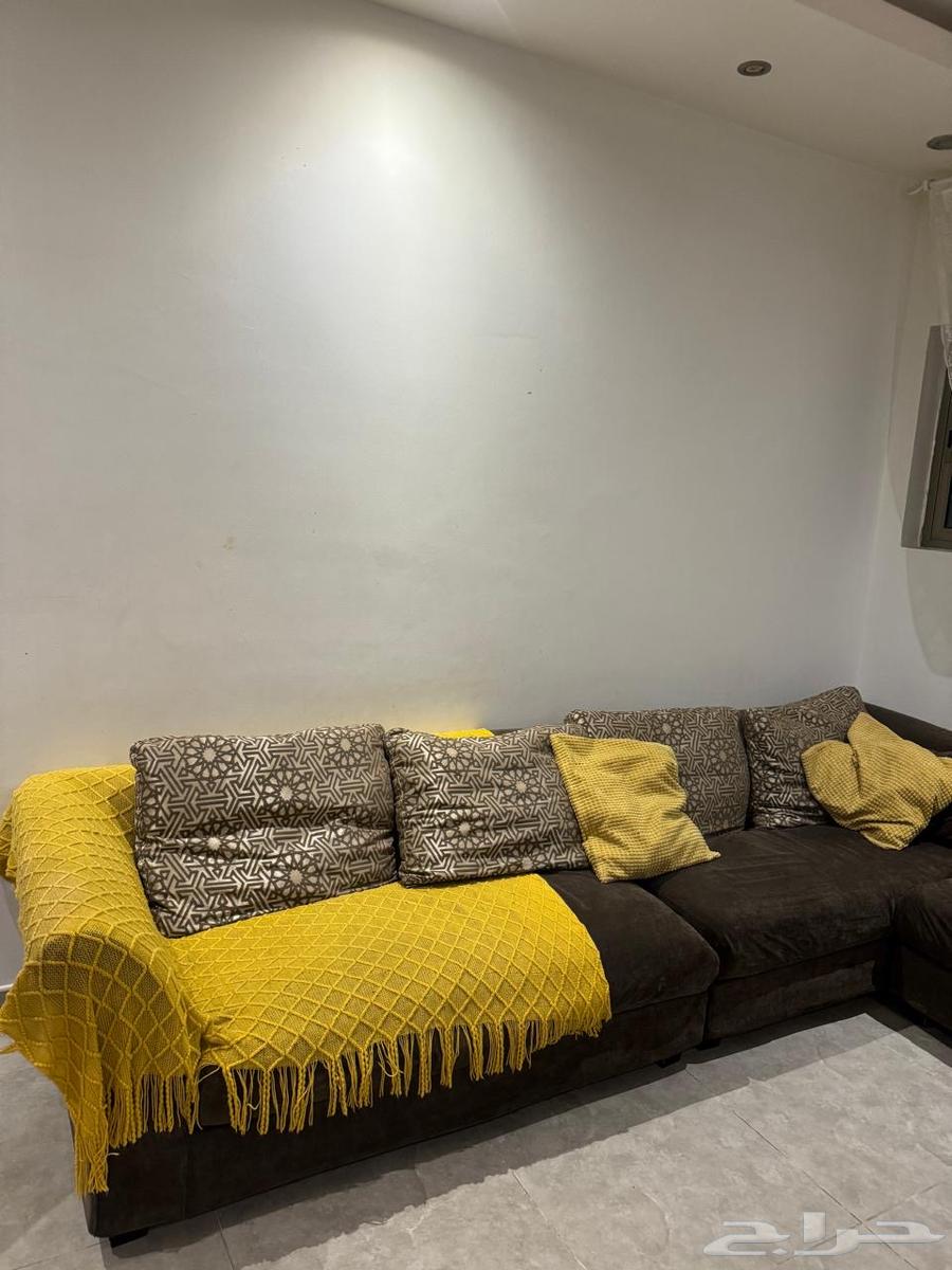 L-shaped sofa with shelf for sale64499228796289110