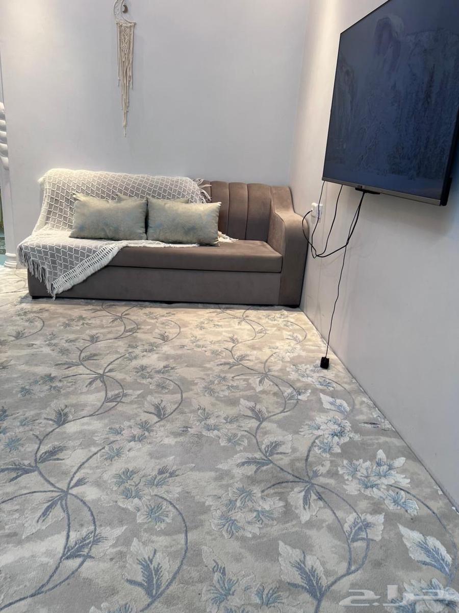 كنب بحاله شبه جديد. 4 4 مع موكيت64502323141763113