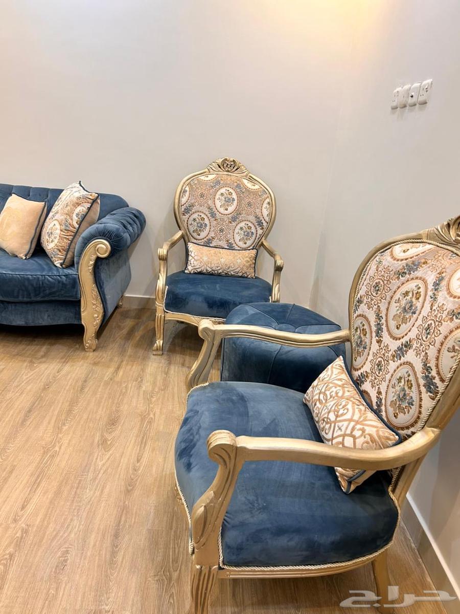 Sofas64496159871617110