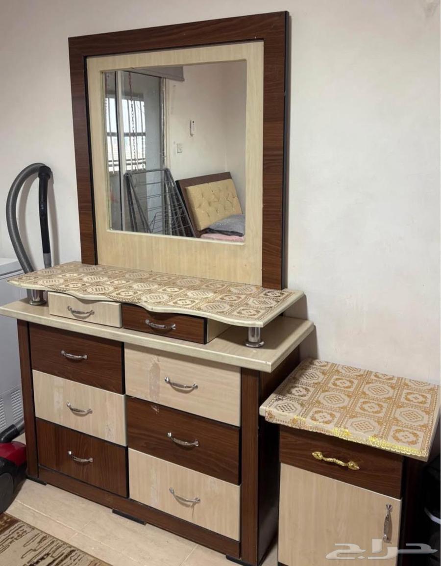 غرفة شباب سرير   دولاب   تسريحة   كومود64502446326915112