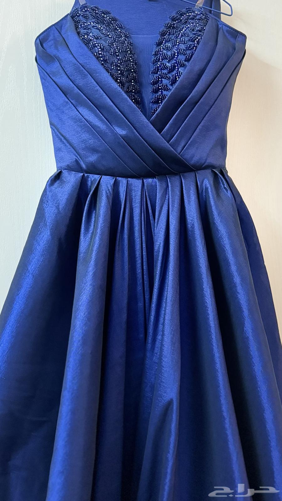 فستان فخم للبيع 200 ريال64502927657347113