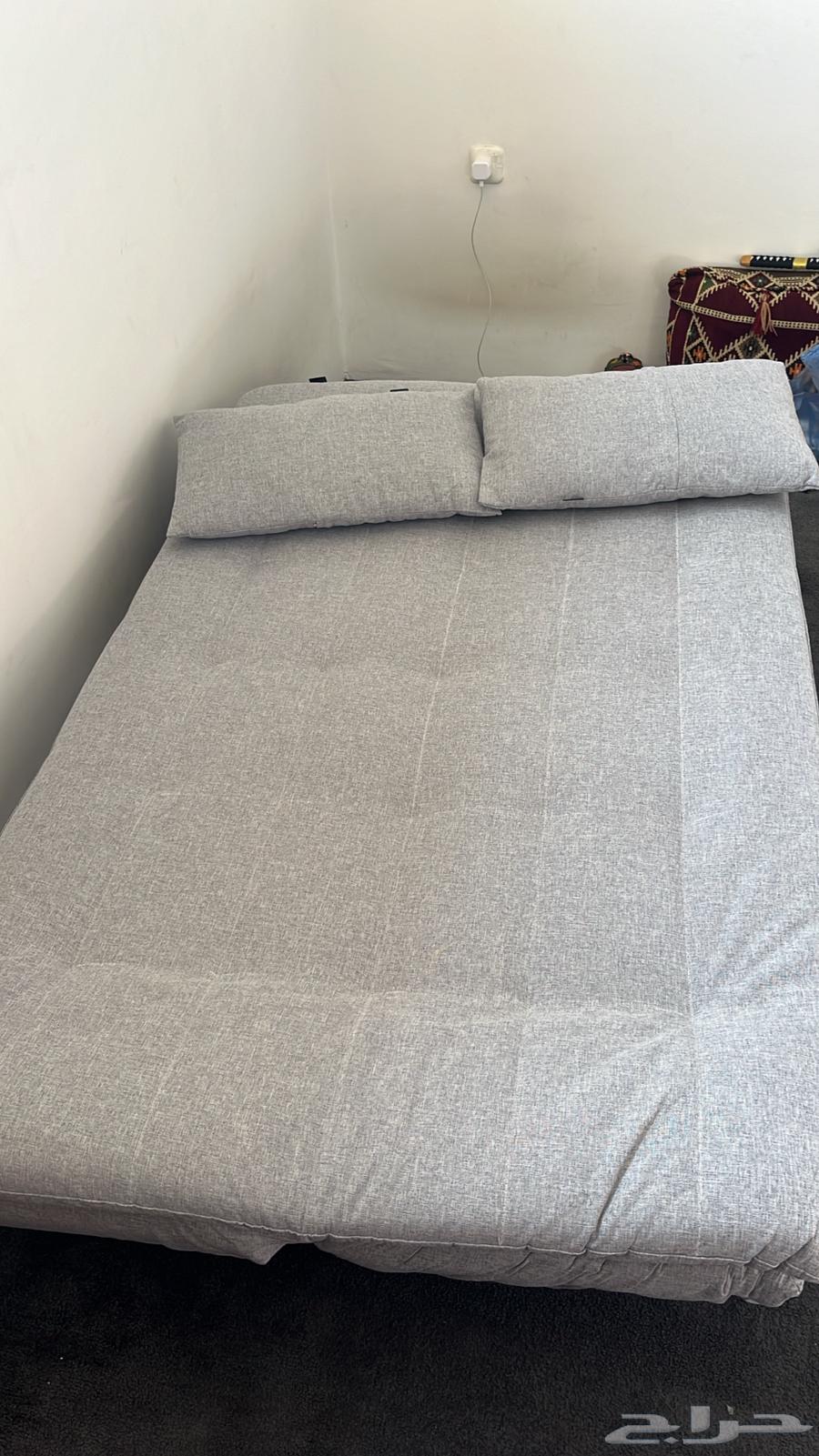 كنب قابل للتعديل الى سرير64503363595778111