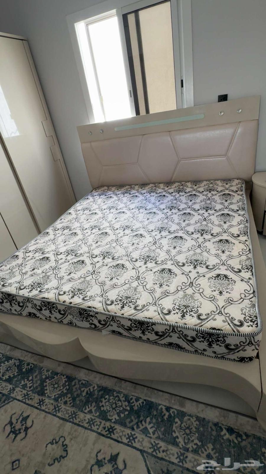 سرير نفرين للبيع مع مرتبه64505162344961110