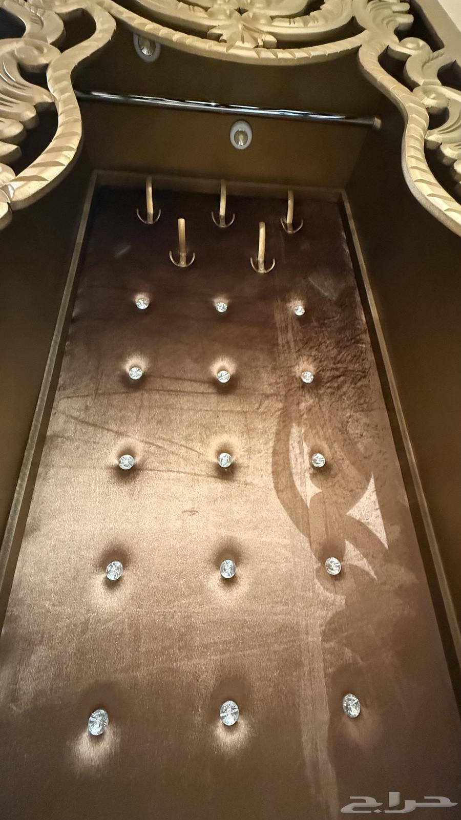 دولاب عبايات64510619646851112