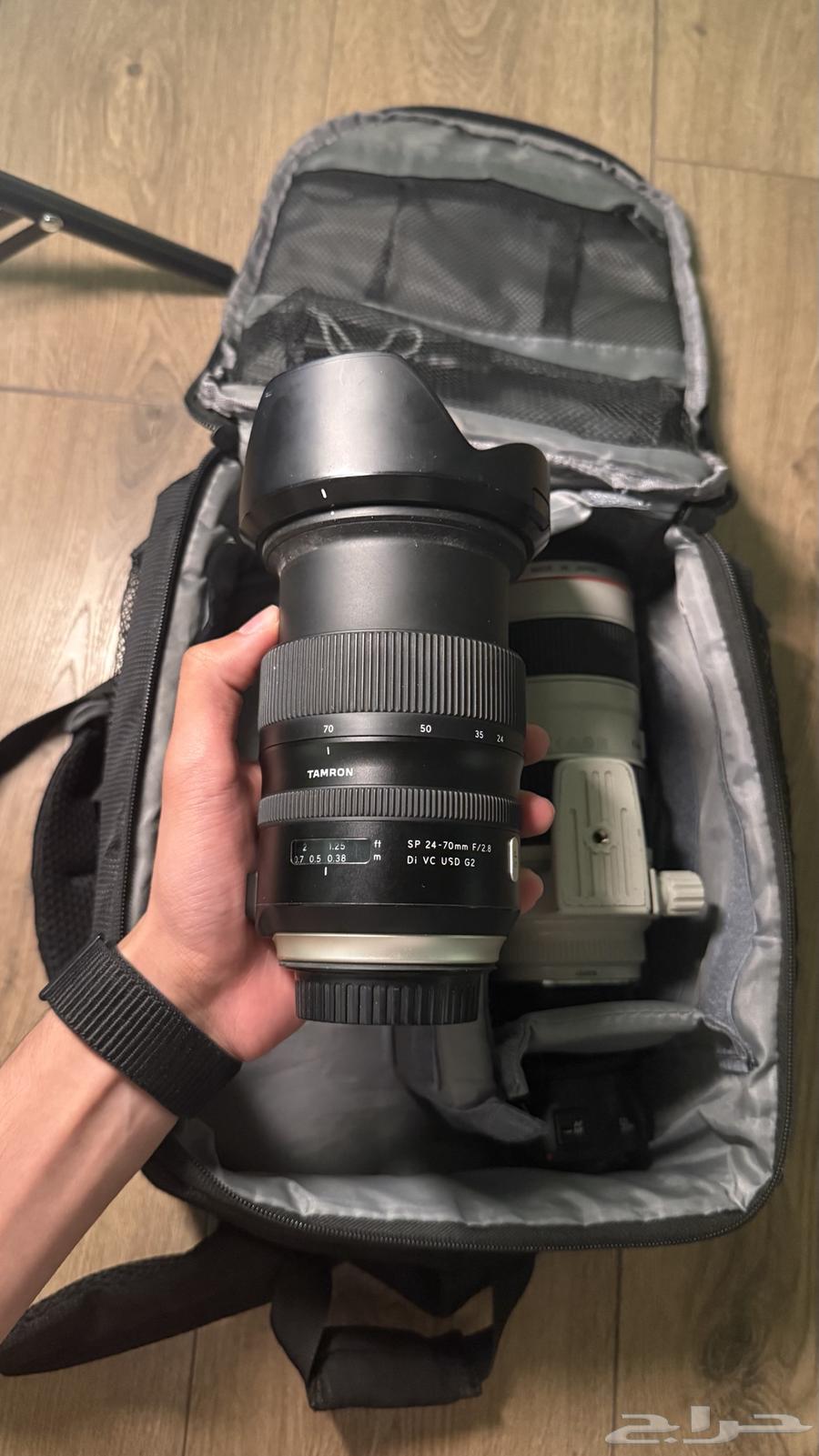 للبيع عدستين احترافية ممتازه شبه جديده64504200984322114