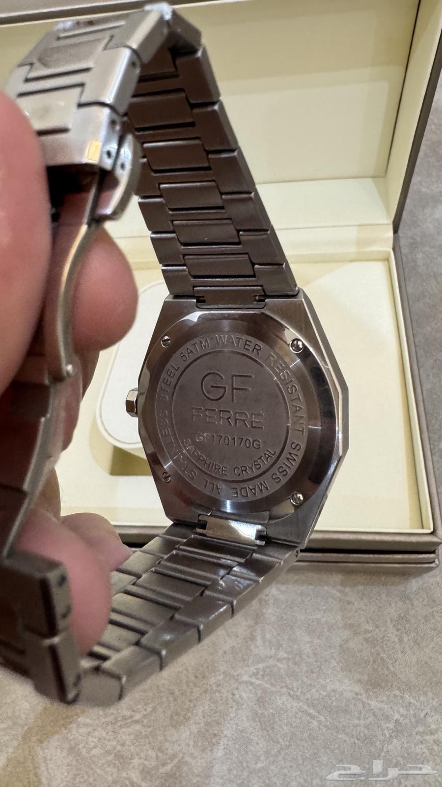 ساعه من الركن السويسري للبيع64505232068995112