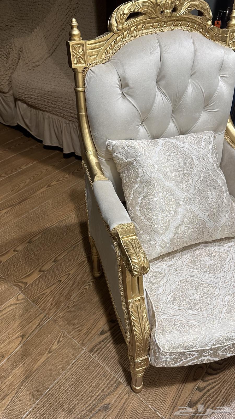 Two golden beige chairs available in the same size, price 40064508719481603110