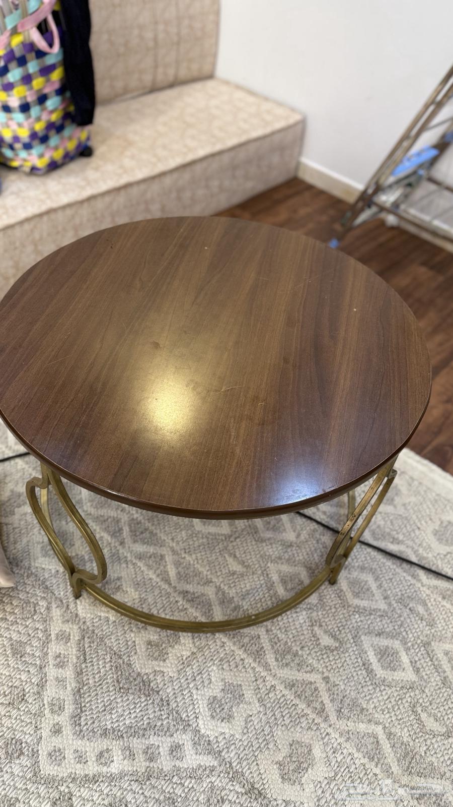 Two used tables for sale64507487174275111