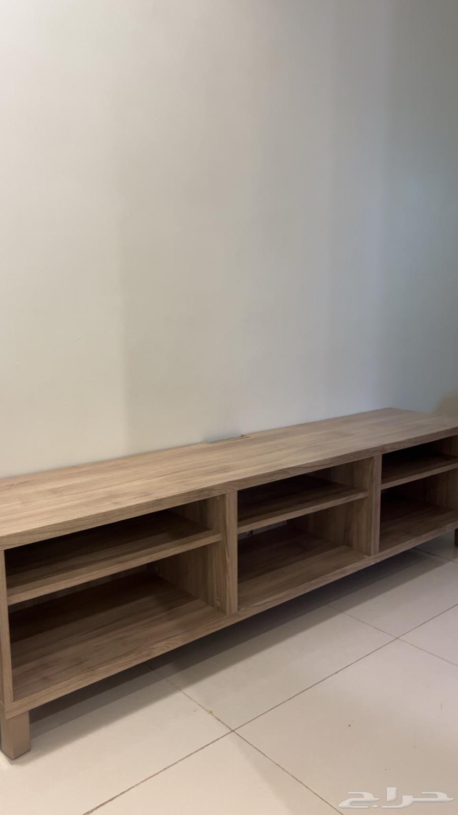 طاوله تلفزيون ايكيا 90ريال64505190089218111