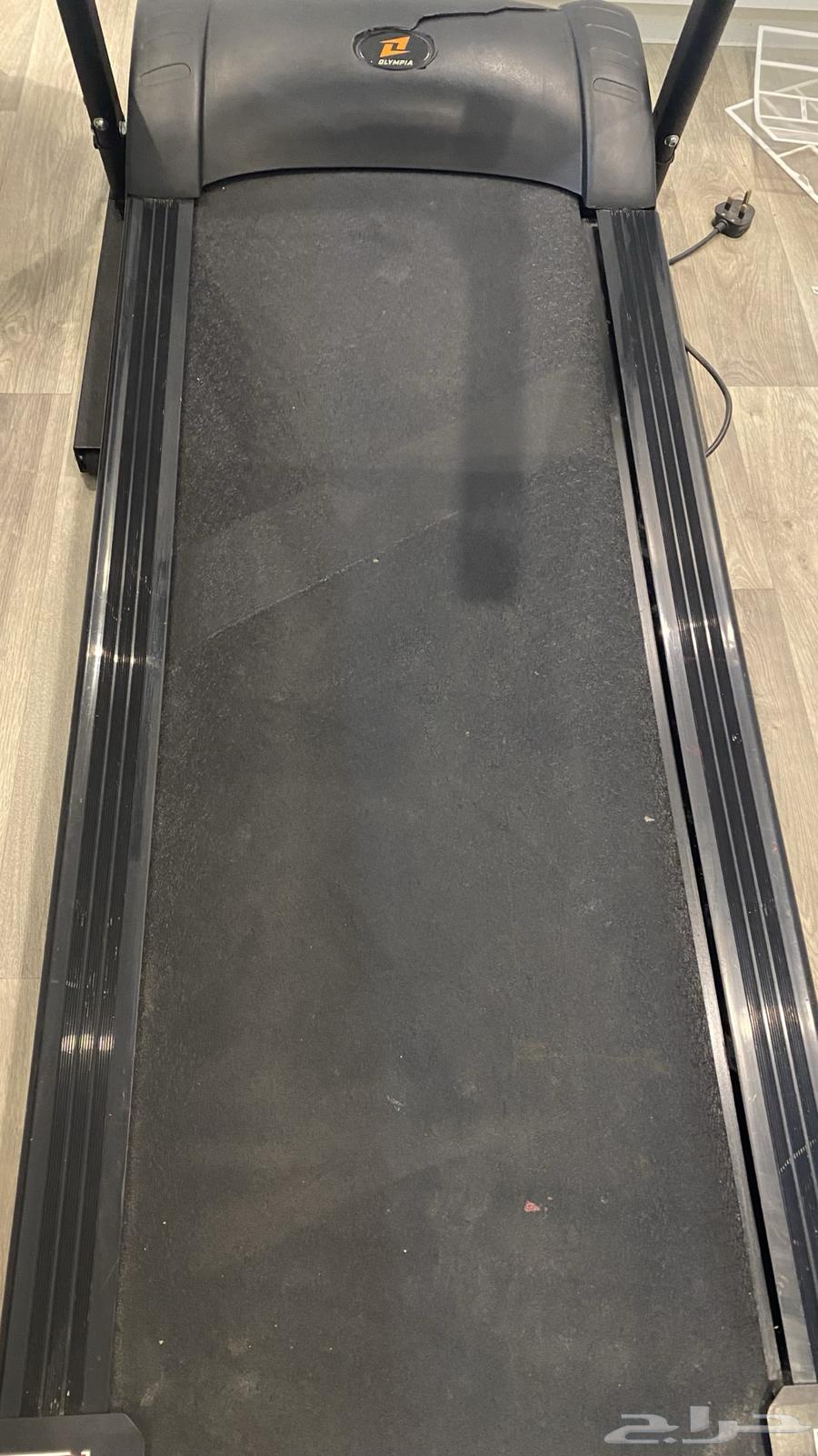 Treadmill for sale, used for only one month64508061287169111