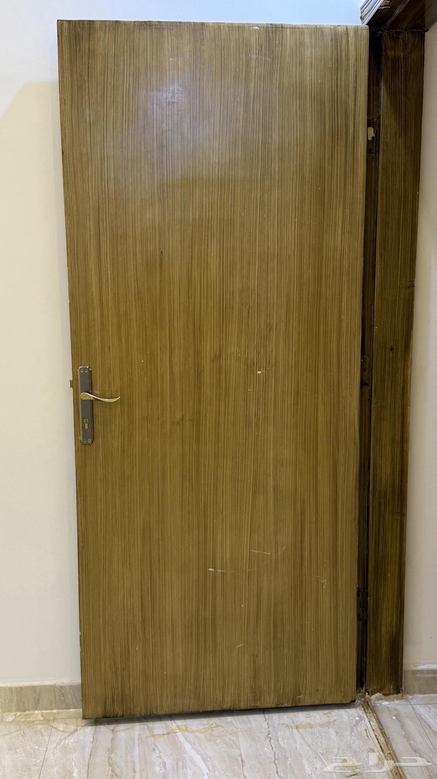 للبيع مغسلة و 10 بيبان من الشكل الموضح ف الصورة64503486695554111