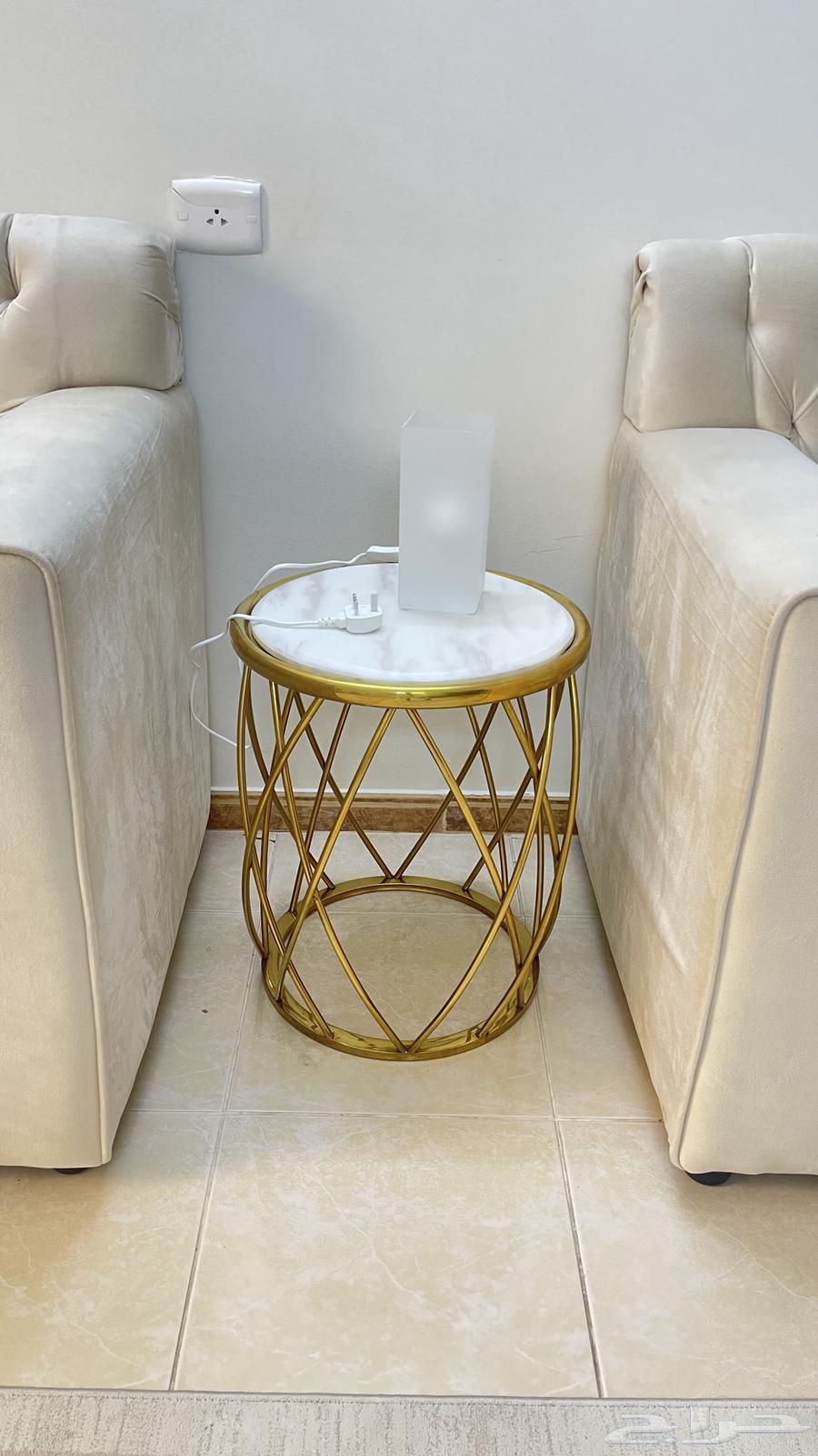 Clean used sofa64504365771267114