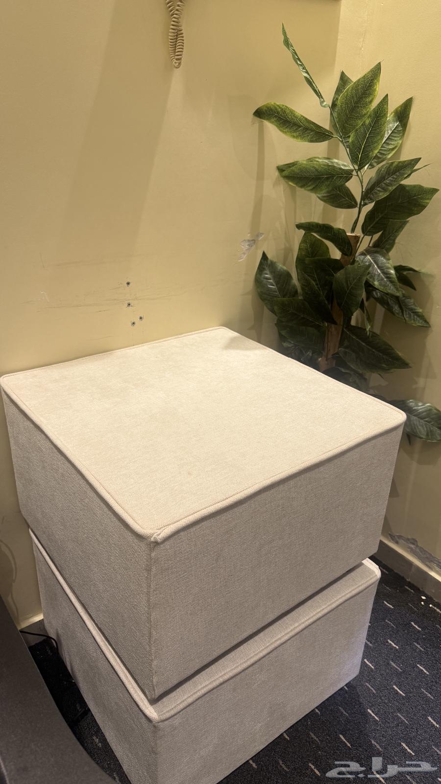 Two new tables64505627043202110