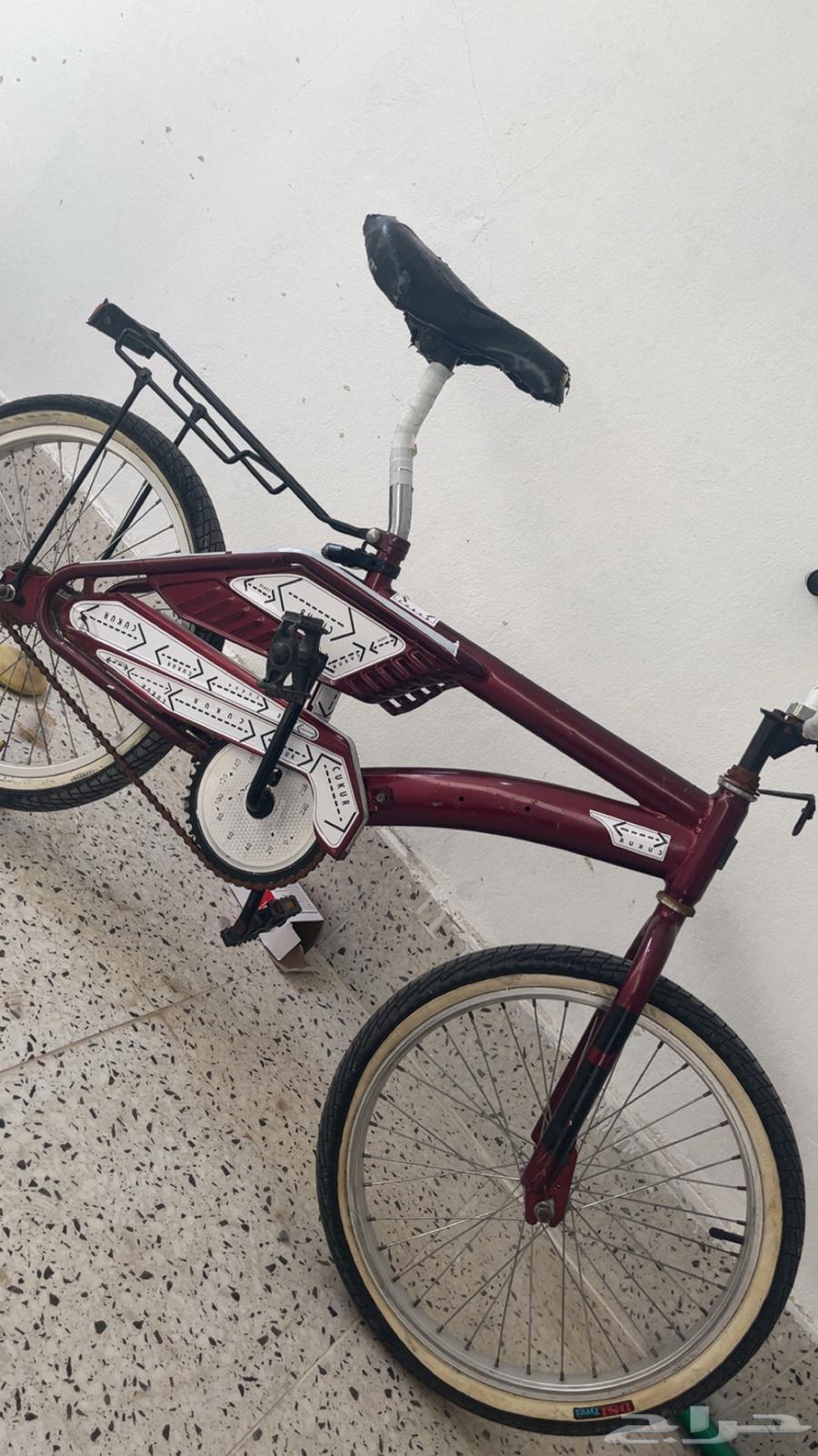 سيكل رامبو صيني للبيع اقل من 210  مب ابيع احمر عنابي64506844498051110