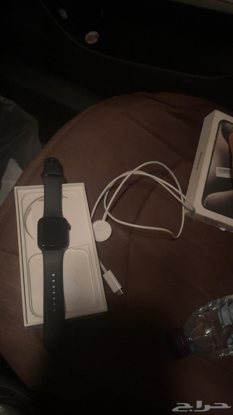 ساعة ابل se الجيل الثاني64502886312065110