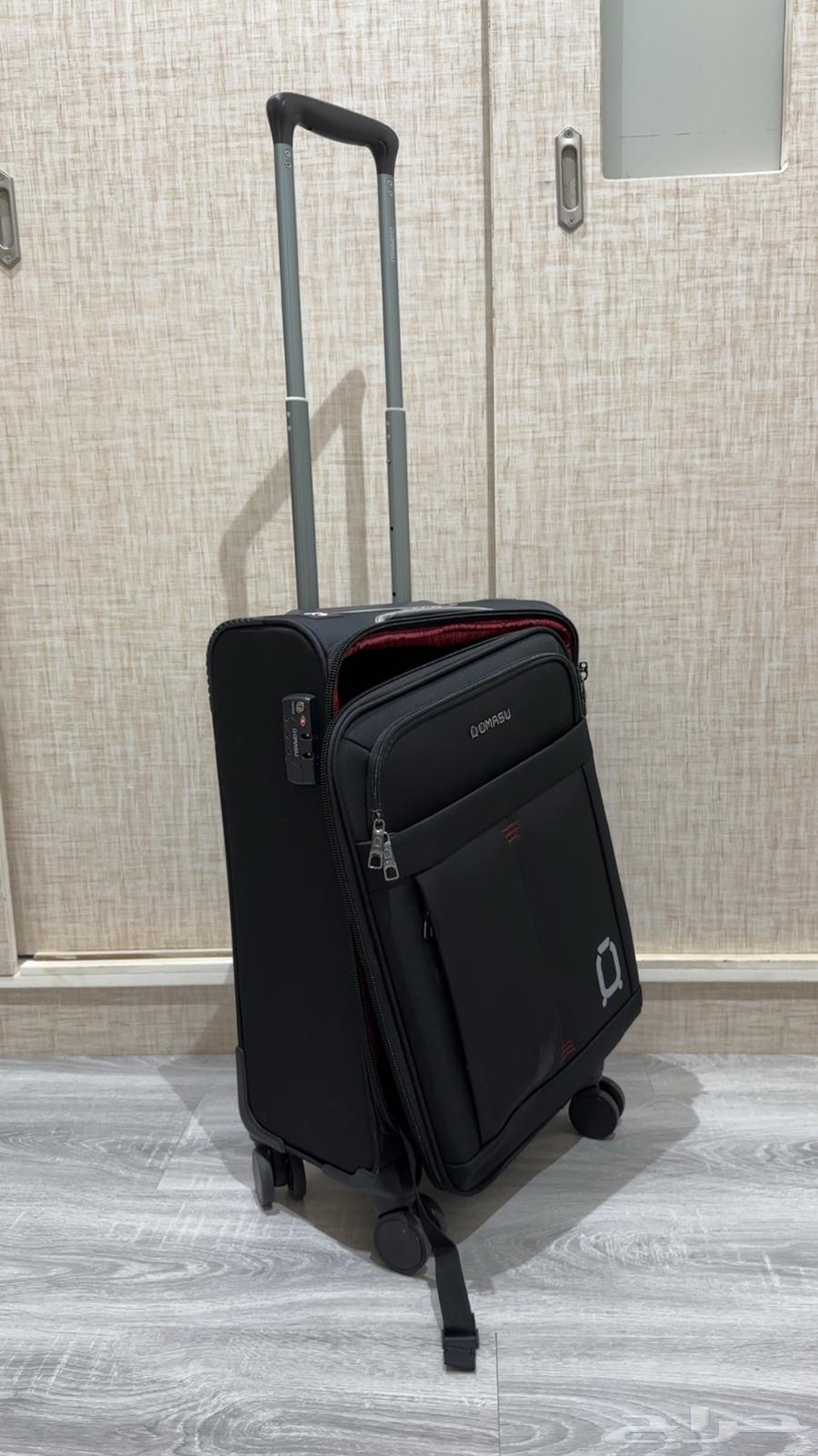 شنطة سفر جديده لم تستخدم إلا في سفر واحد فقط64508438844673110