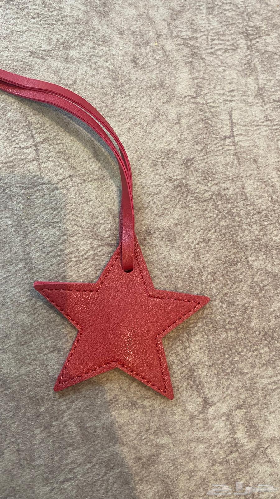 نجمه تعليقه64506380295555113