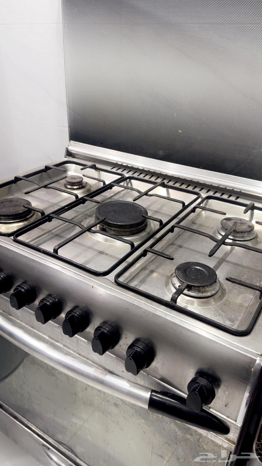 اثاث بيت مستعمل استعمال خفيف سبب البيع النقل خارج الرياض64510140114306113