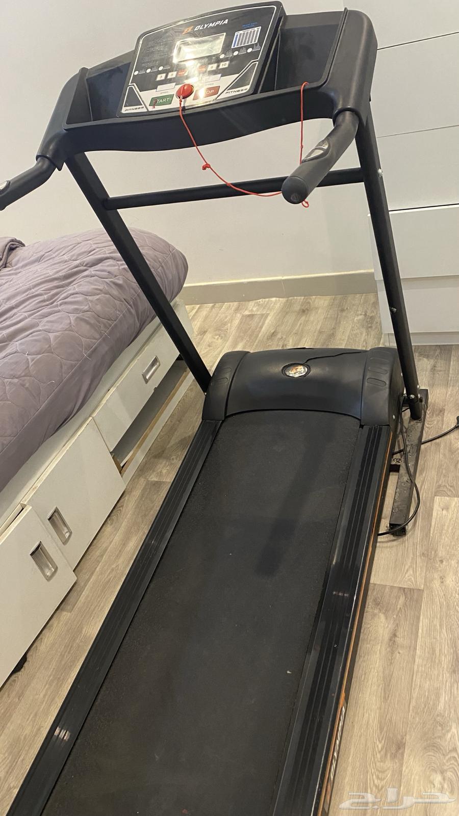 Treadmill for sale, used for only one month64508061287169110