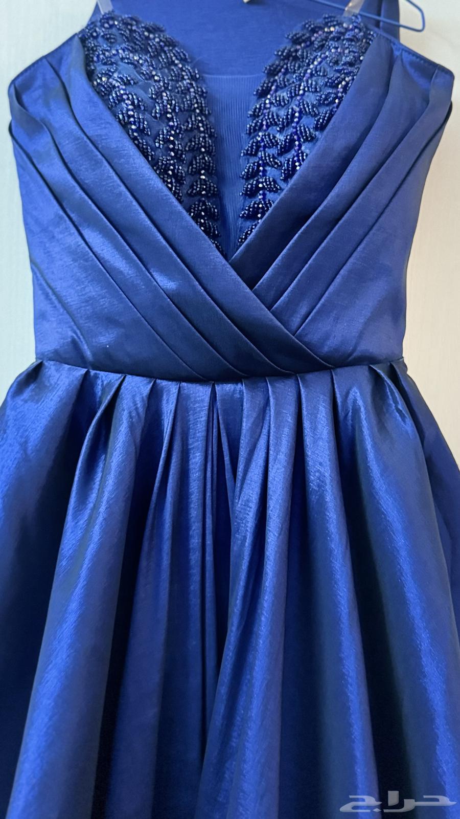 فستان فخم للبيع 200 ريال64502927657347110