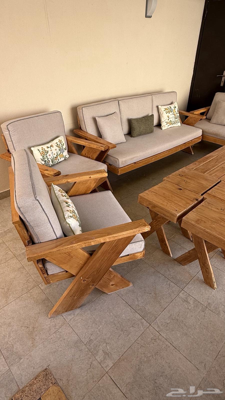 جلسة فاخرة مناسبه للبيوت والمزارع والشاليهات والمقاهي64508243440641112