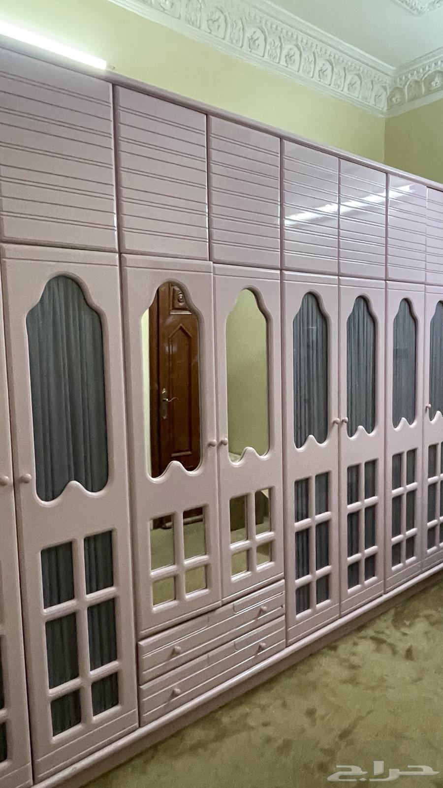 دولاب للبيع64507459433603111