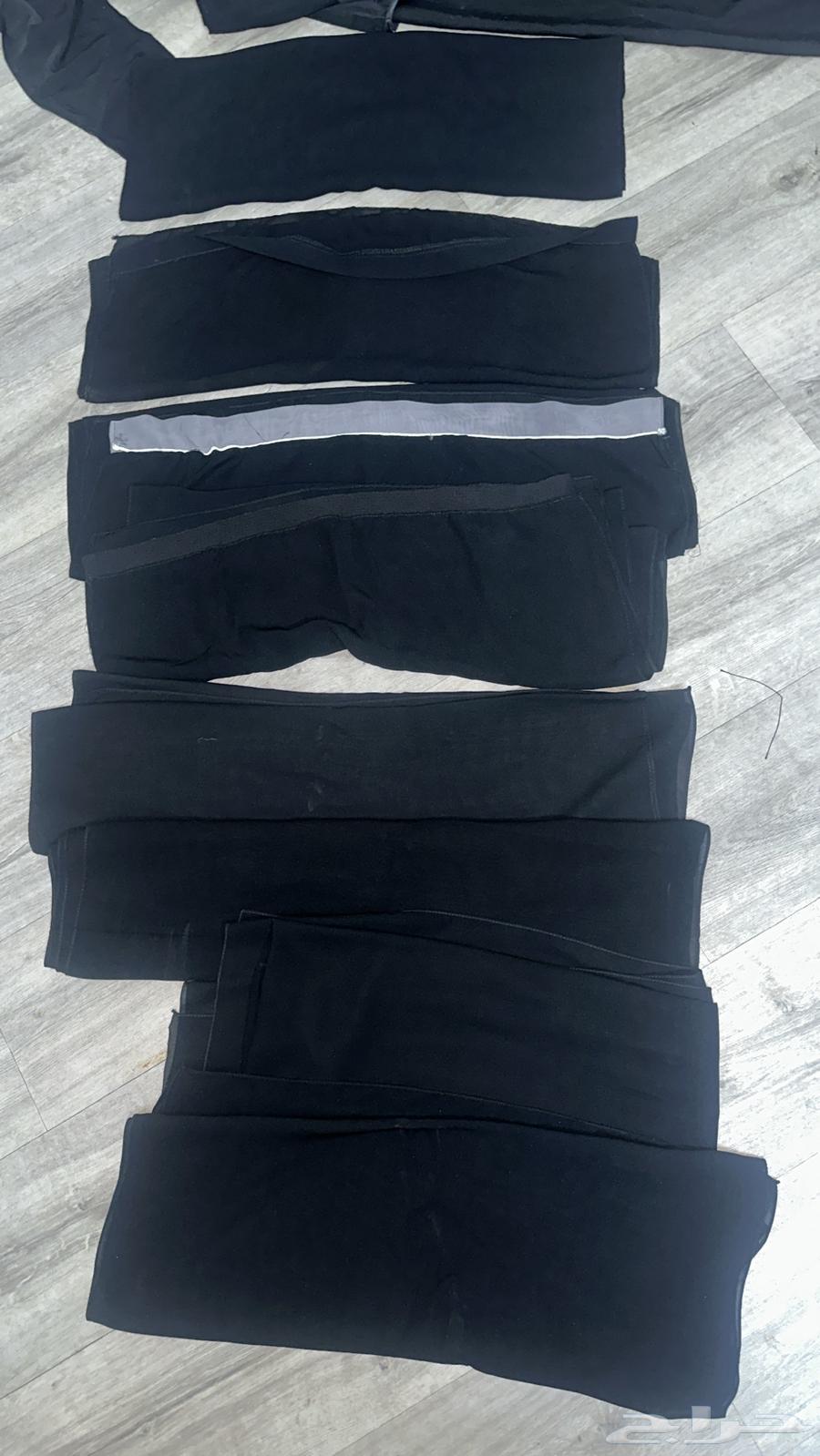 Used clean abayas, 3 abayas with their hijabs for only 10 riyals64503677974146112