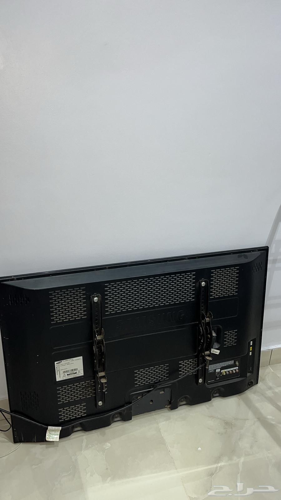 شاشة سامسونج بلازما 41 بوصة64507838253698112